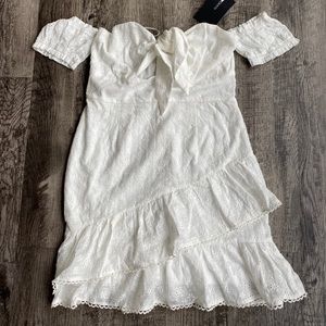 “innocent” dress 🌺